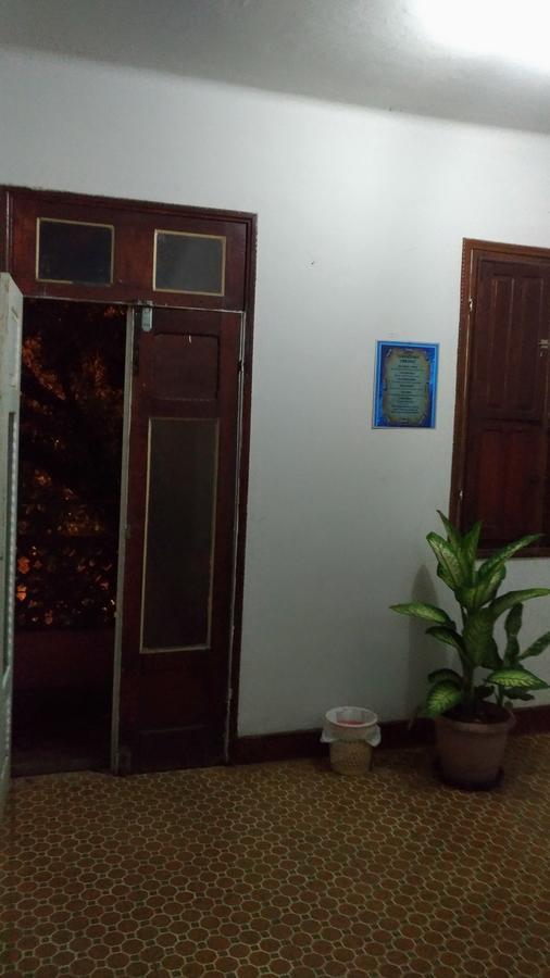 גוברנדור ולדארס Hotel Indaia מראה חיצוני תמונה